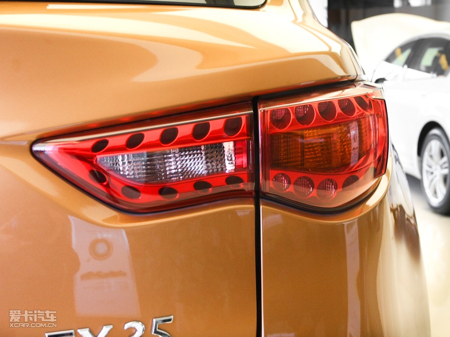 2011ӢQX70 35 И˜ʰ