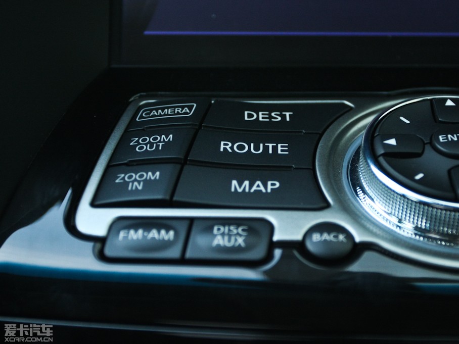 2011��Ӣ�����QX70 35 ���г�Խ��