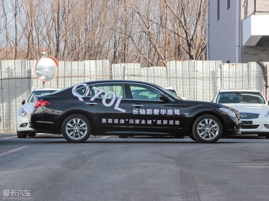 2012ӢQ70L M25L °