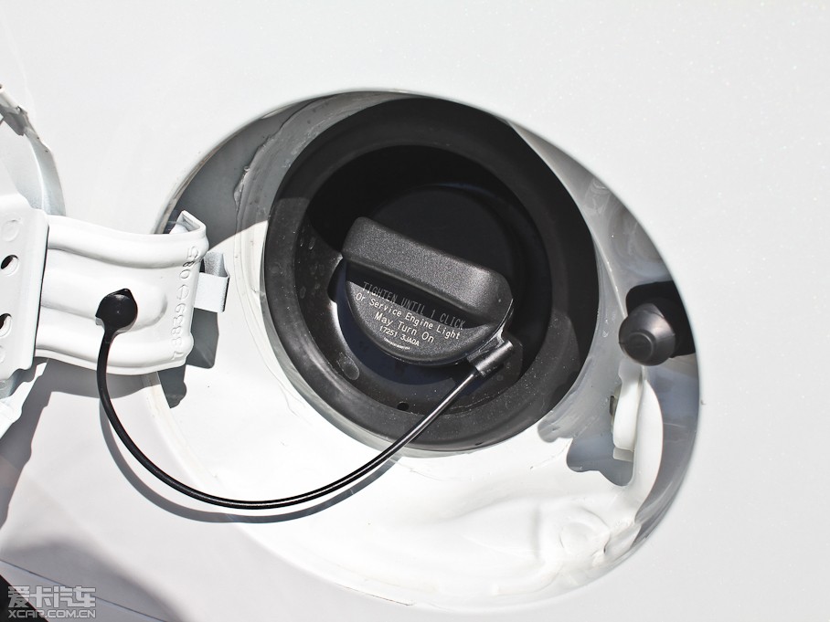 2013ӢQX60(M) 35 ׿Խ