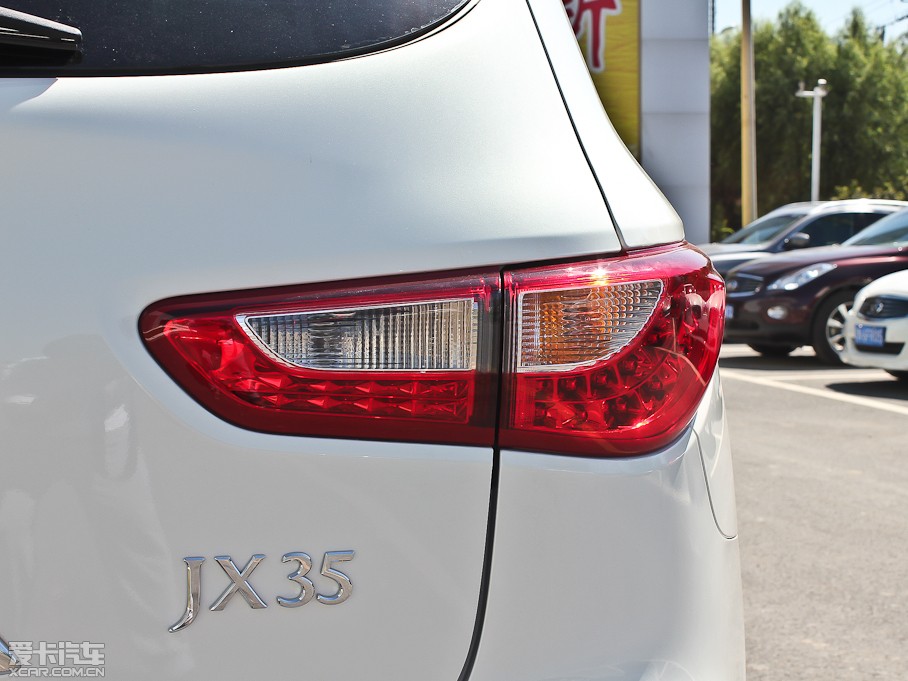 2013ӢQX60(M(jn)) 35 (q)׿Խ