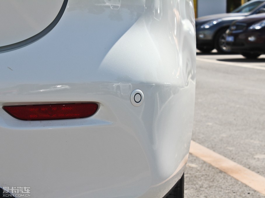 2013ӢQX60(M) 35 ׿Խ