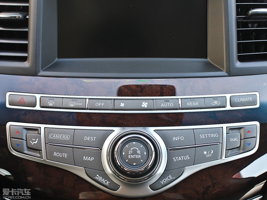 2013ӢQX60(M) 35 ׿Խ