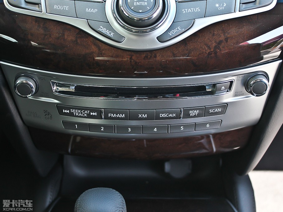 2013ӢQX60(M) 35 ׿Խ