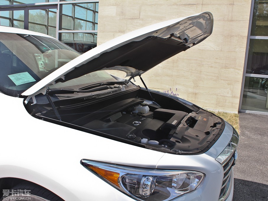 2013ӢQX60(M) 35 ׿Խ