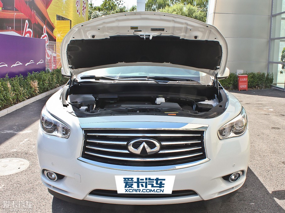 2013��Ӣ�����QX60(�M��) 35 ���׿Խ��