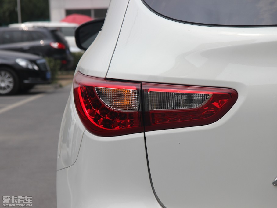 2013ӢQX60(M) 35 ȫܰ