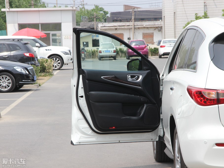 2013ӢQX60(M(jn)) 35 (q)ȫܰ