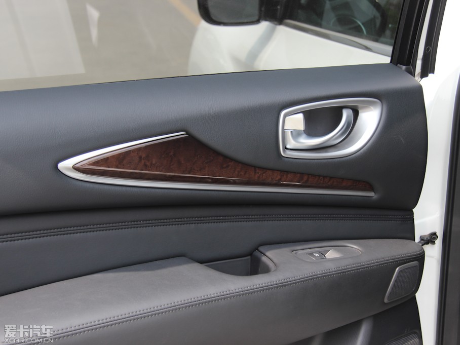 2013ӢQX60(M) 35 ȫܰ