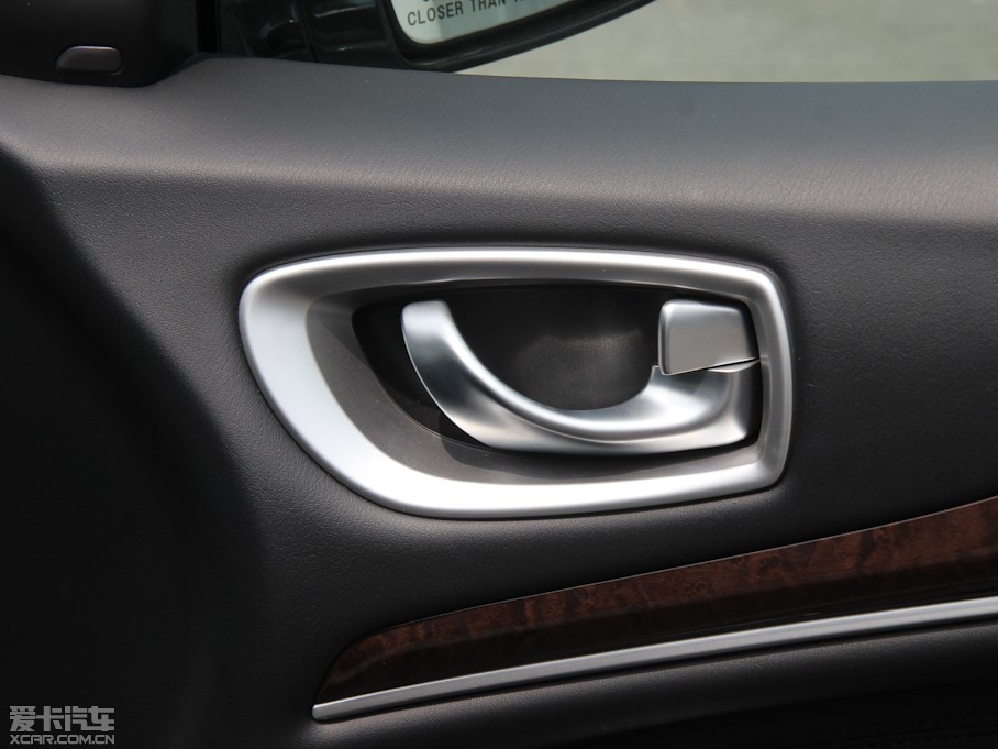 2013ӢQX60(M) 35 ȫܰ