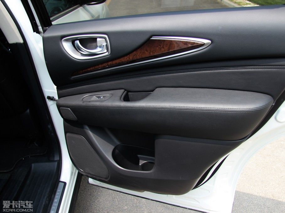 2013ӢQX60(M) 35 ȫܰ