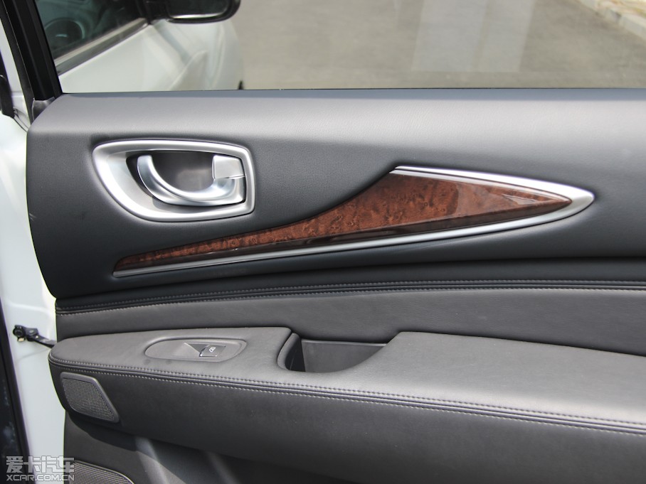 2013ӢQX60(M) 35 ȫܰ