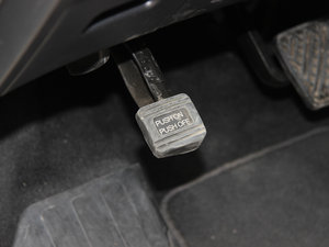 201335 (q)ȫܰ v܇Ƅ