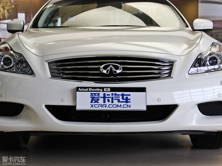 2013ӢQ60 37 Convertible