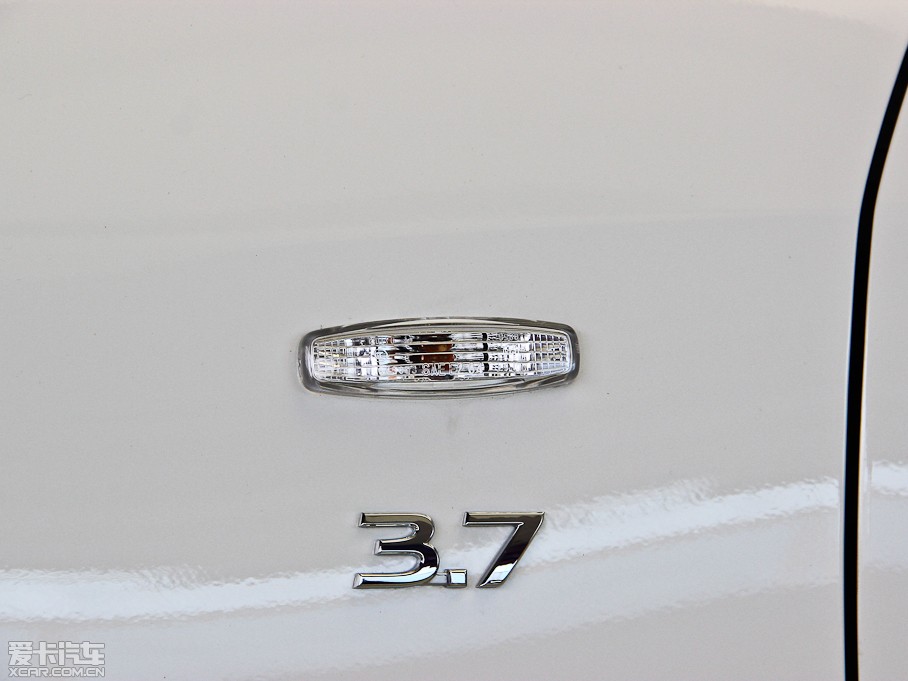 2013ӢQ60 37 Convertible