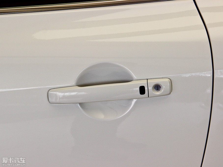 2013ӢQ60 37 Convertible