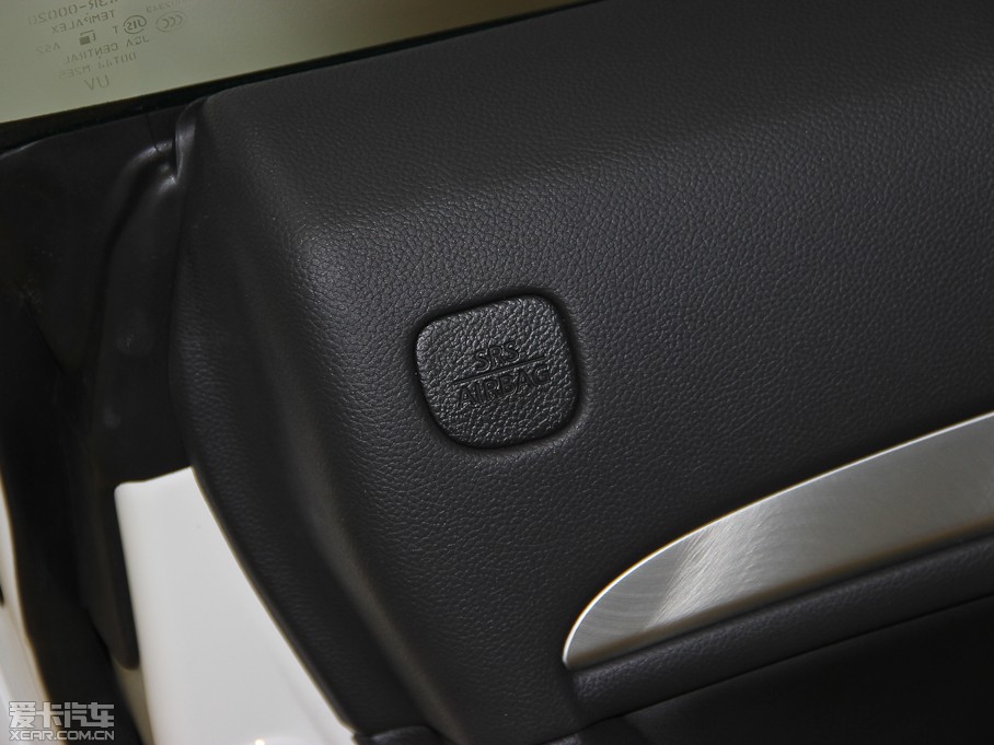 2013ӢQ60 37 Convertible