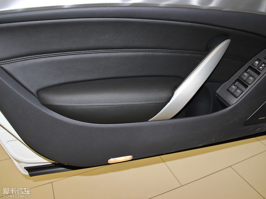 2013ӢQ60 37 Convertible