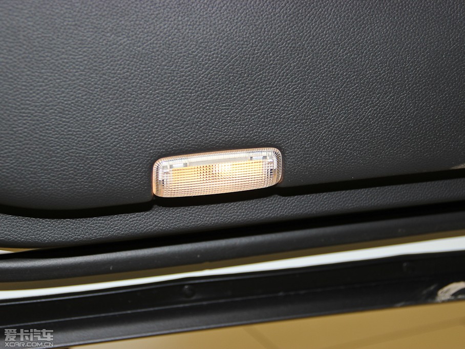 2013ӢQ60 37 Convertible