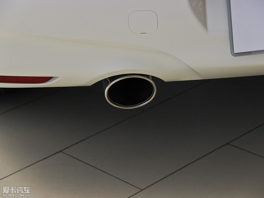 2013ӢQ60 37 Convertible