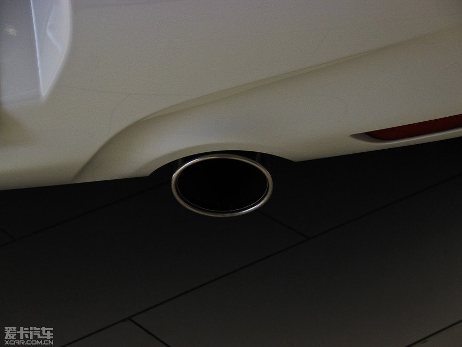 2013ӢQ60 37 Convertible