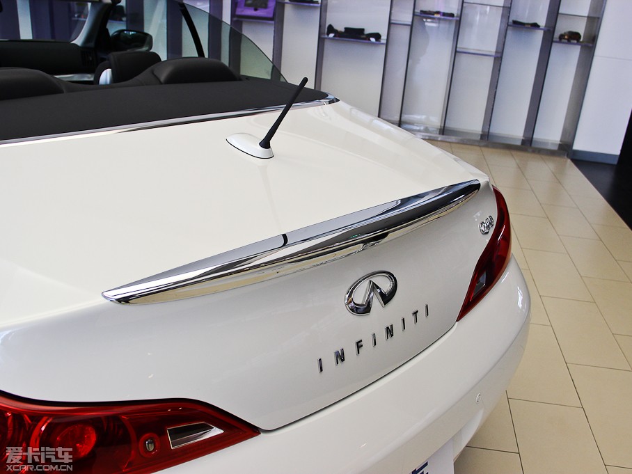 2013ӢQ60 37 Convertible