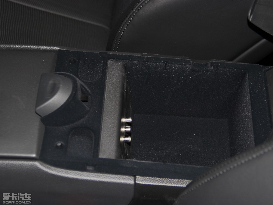 2013ӢQ60 37 Convertible