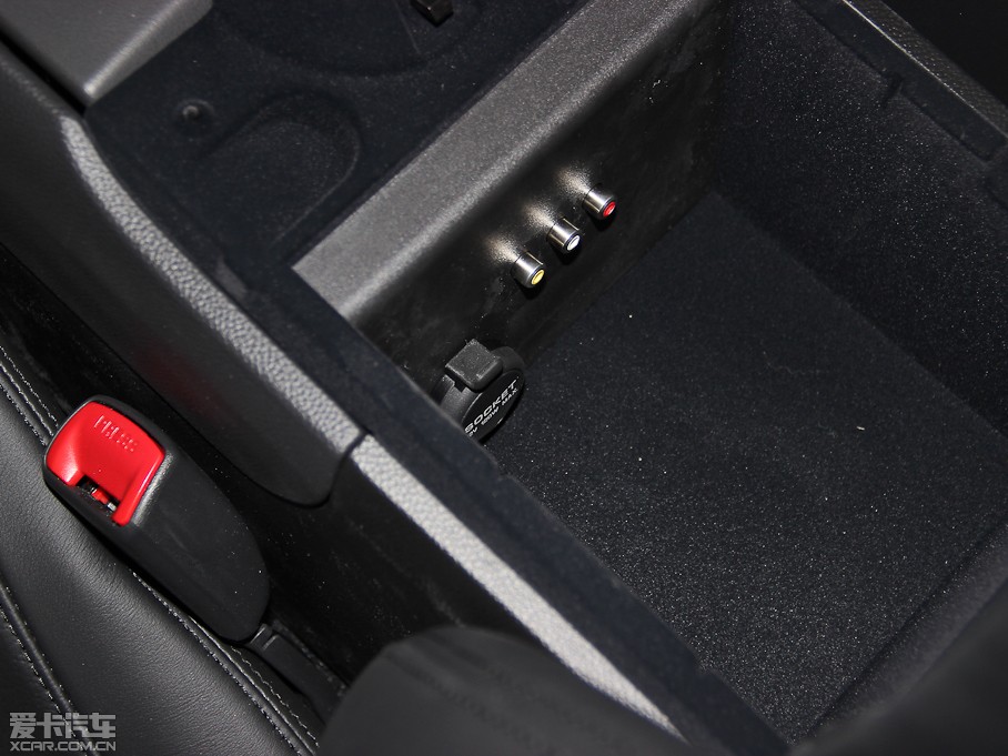 2013ӢQ60 37 Convertible