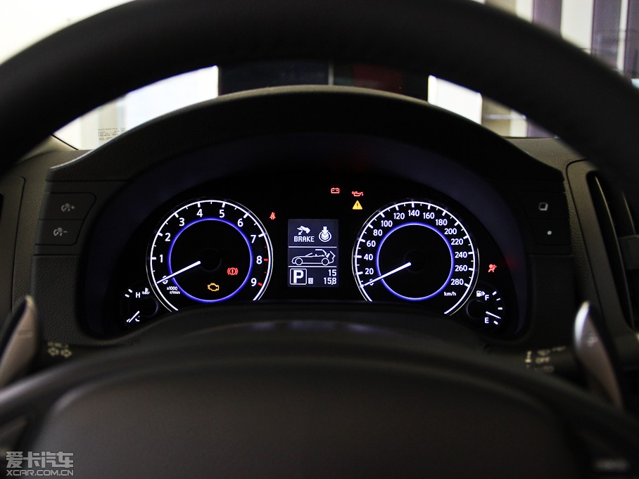 2013ӢQ60 37 Convertible