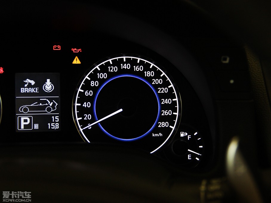 2013ӢQ60 37 Convertible