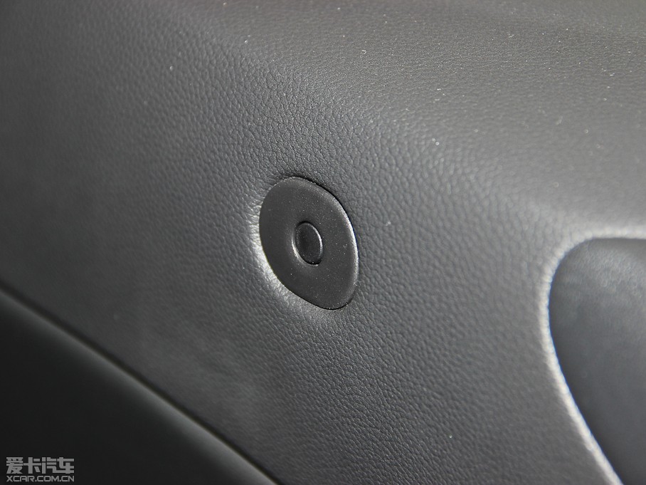 2013ӢQ60 37 Convertible