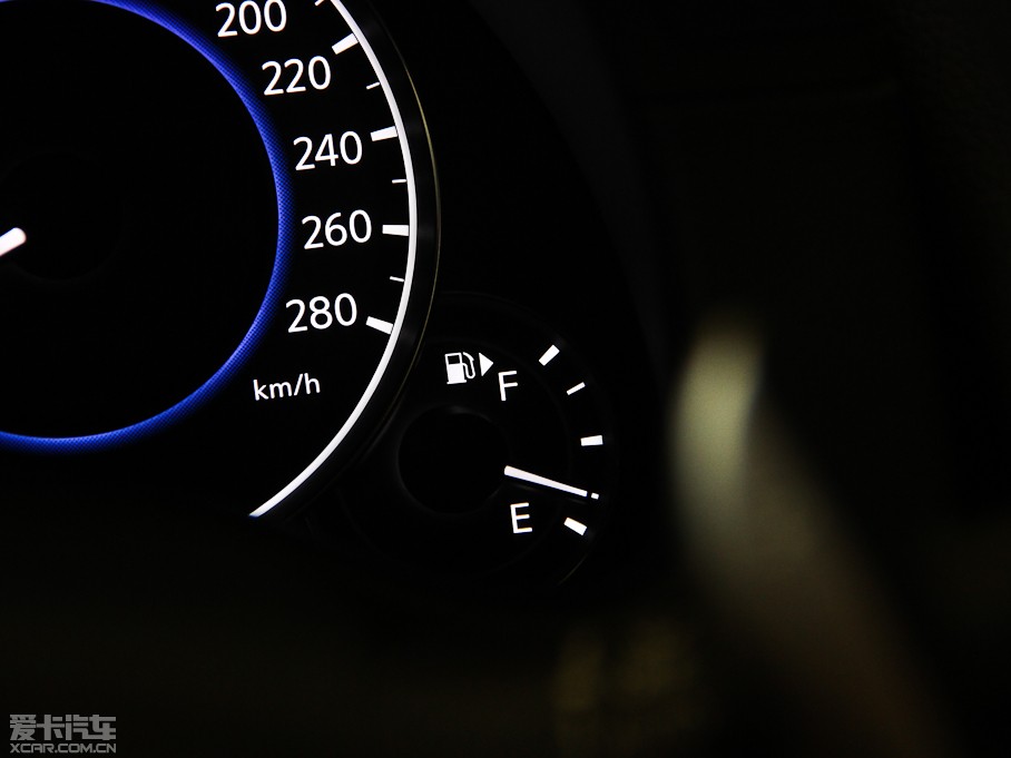 2013��Ӣ�����Q60 37 Convertible