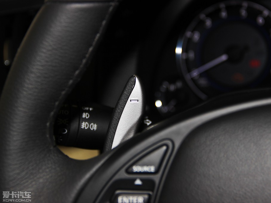 2013ӢQ60 37 Convertible