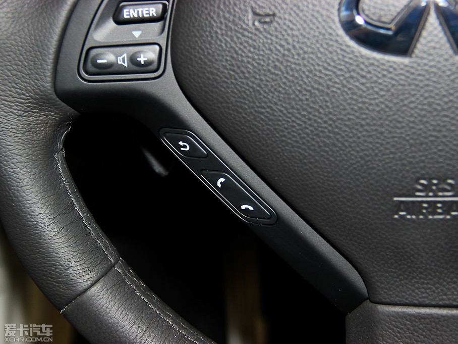 2013ӢQ60 37 Convertible