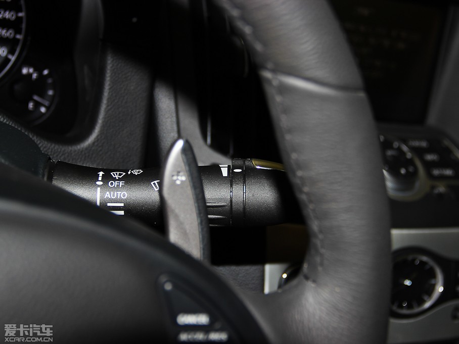 2013ӢQ60 37 Convertible