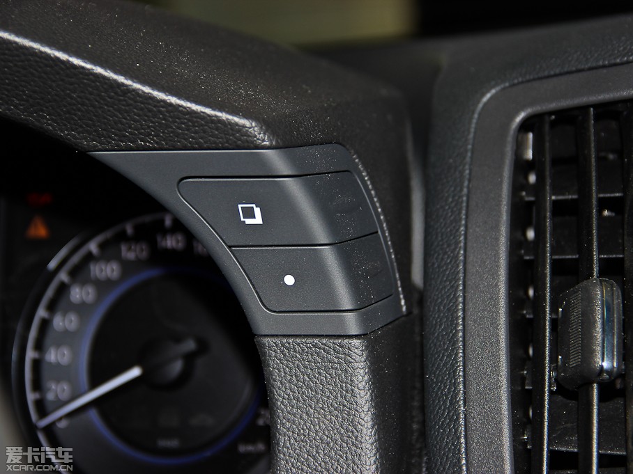 2013ӢQ60 37 Convertible