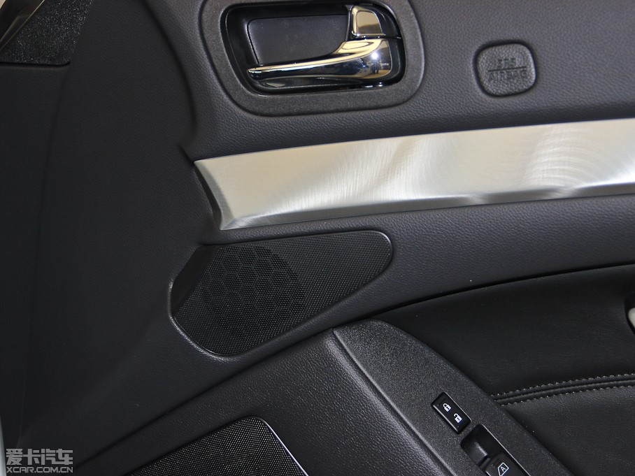 2013ӢQ60 37 Convertible