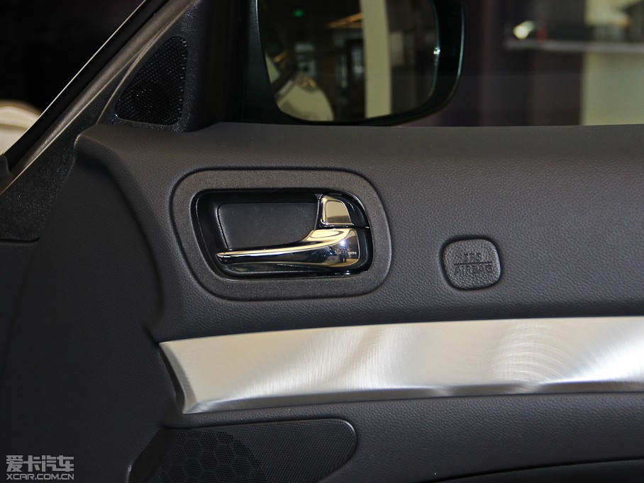 2013ӢQ60 37 Convertible