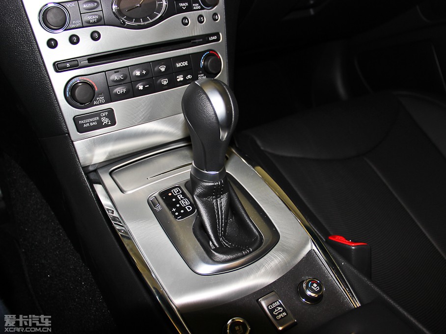 2013ӢQ60 37 Convertible