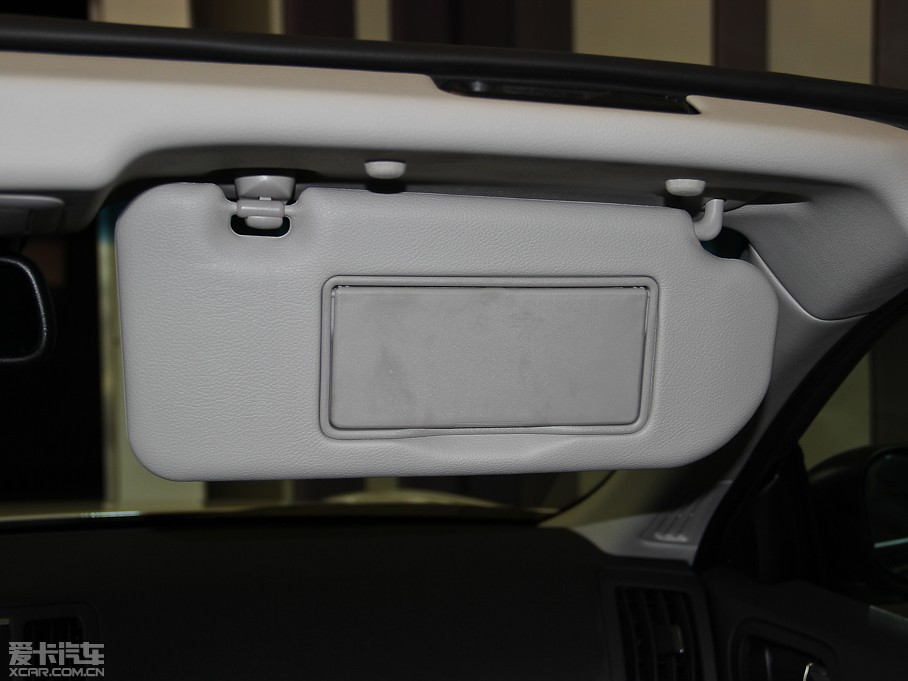 2013ӢQ60 37 Convertible