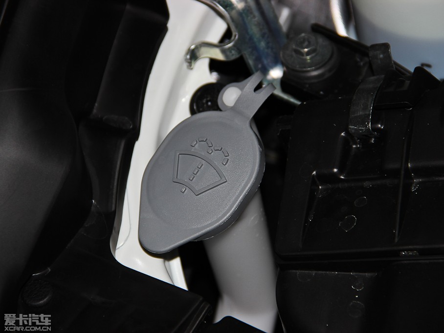 2013ӢQ60 37 Convertible