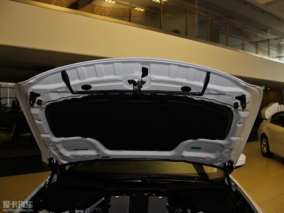 2013ӢQ60 37 Convertible