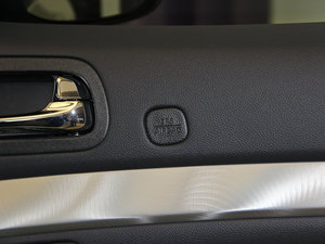 201337 Convertible g