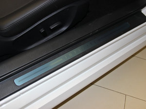 201337 Convertible g