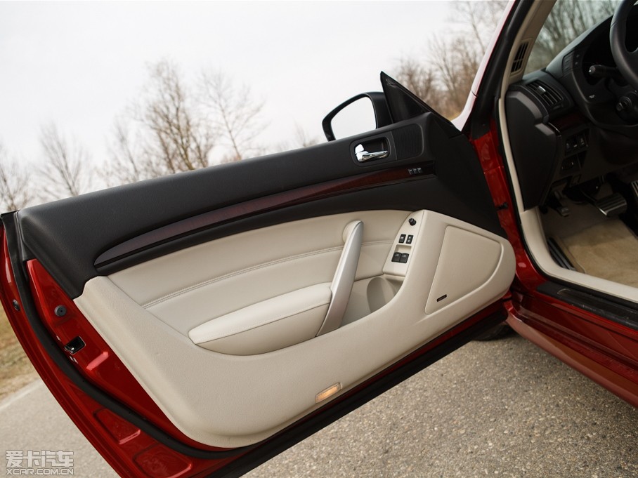 2013��Ӣ�����Q60S 37 Coupe