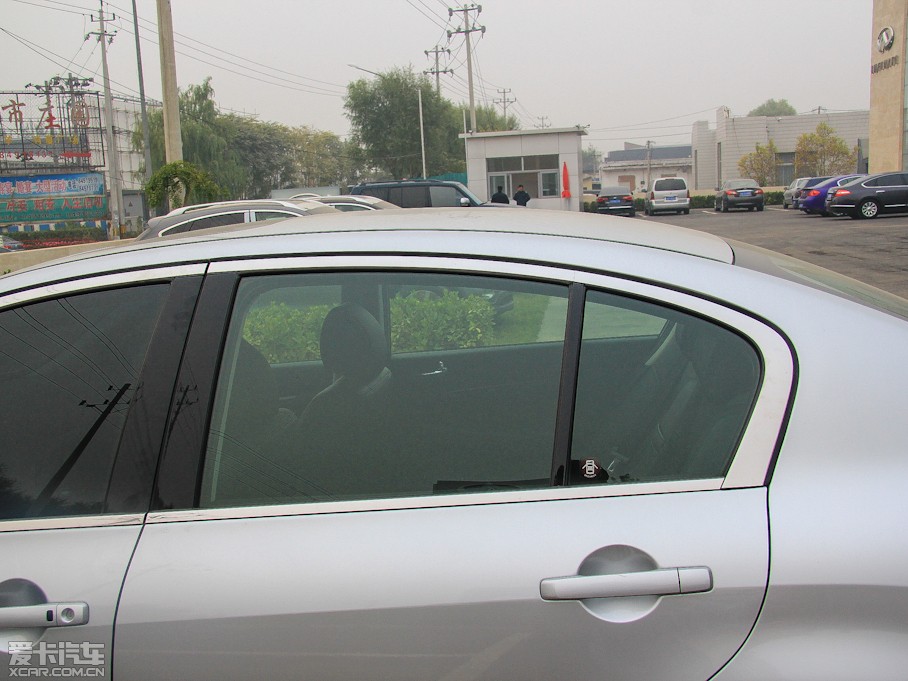 2013ӢGϵ G25 Sedan A\Ӱ