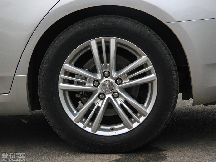 2013ӢGϵ G25 Sedan A\Ӱ