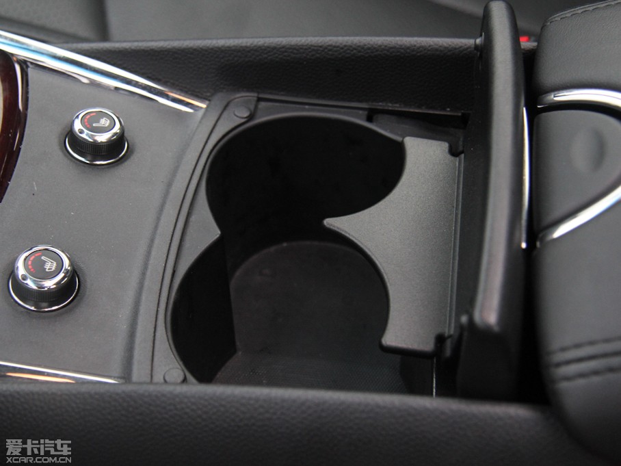 2013ӢGϵ G25 Sedan A\Ӱ