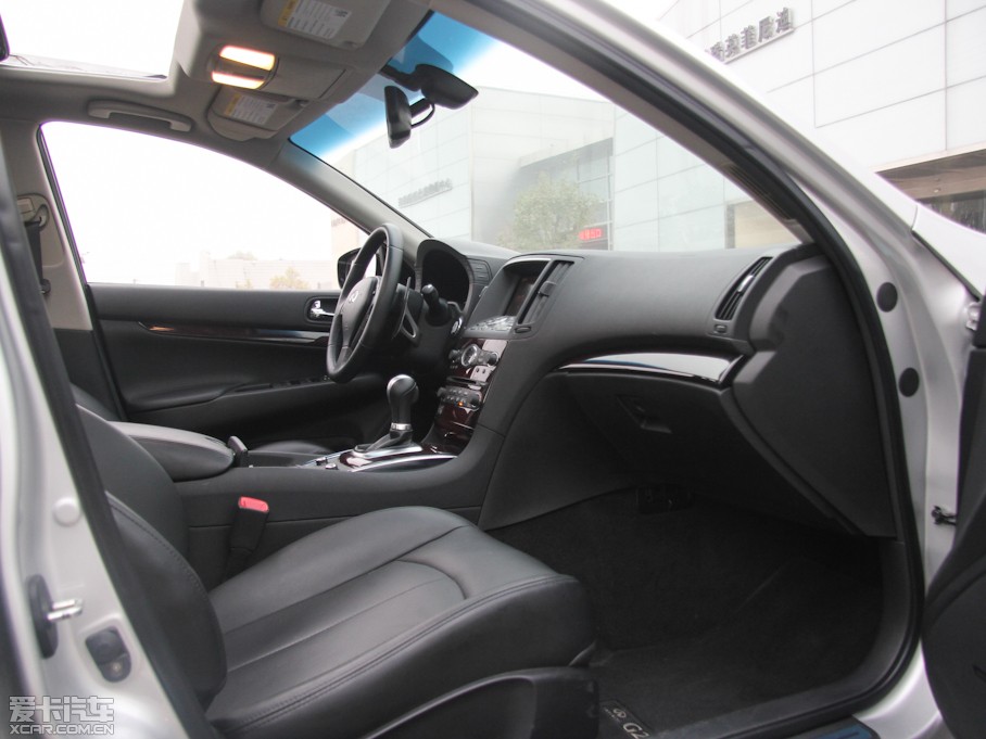 2013ӢGϵ G25 Sedan A\Ӱ