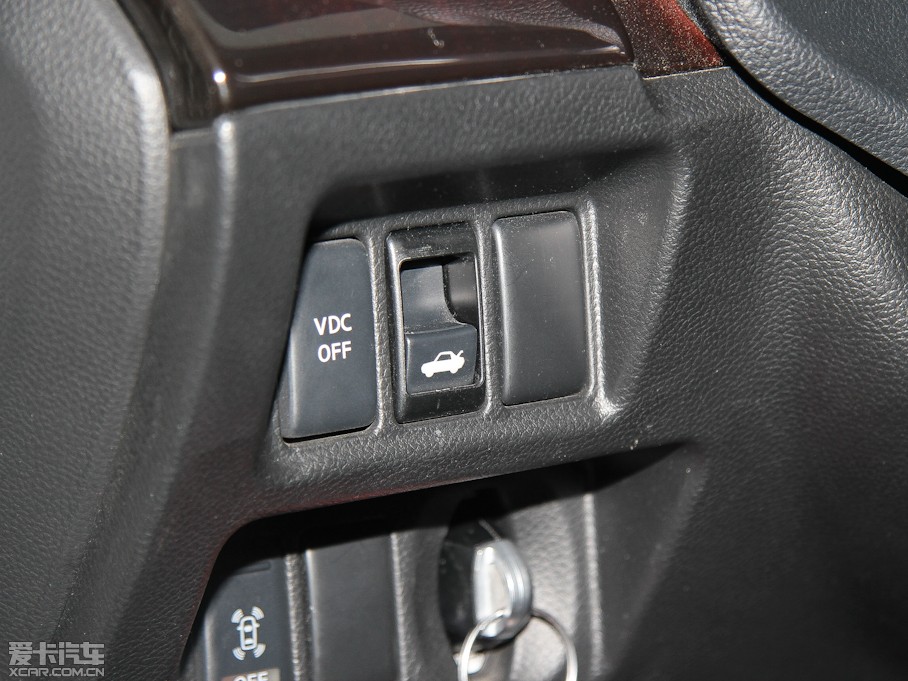 2013ӢGϵ G25 Sedan A\Ӱ